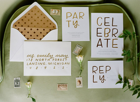 Paper & Honey handlettering, calligraphy, and signage feature on 100 Layer Cake / Photo by Emily Jane Photography, styling by Kill's Custom Creations